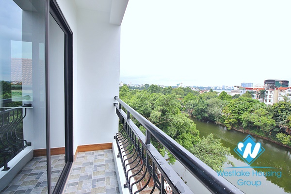 A beautiful lakeview 2 bedrooms apartment for rent in Tay Ho, Ha Noi