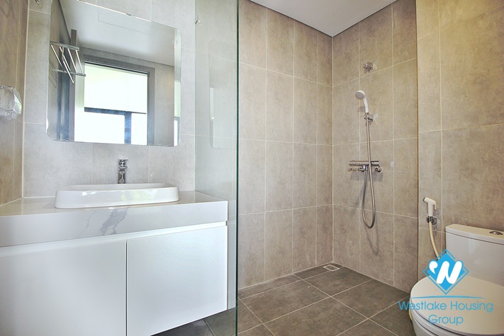 Lake view and brand new 2 beds apartment for rent in Nguyen Dinh Thi st, Tay Ho