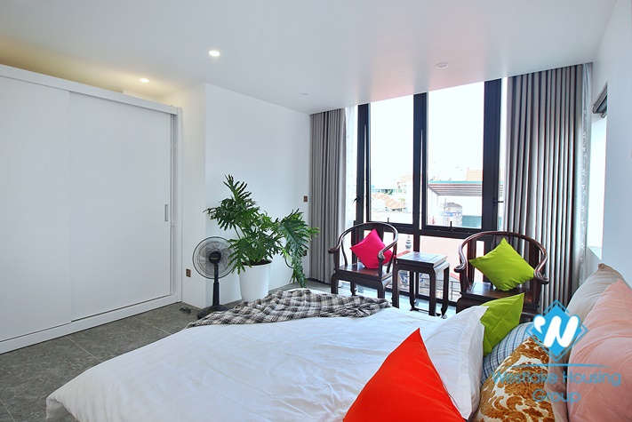 Brand new 2 bedroom apartment for rent in Au Co st , Tay Ho district .