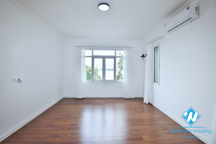 Lake view unfurnished house for rent in Dang Thai Mai, Tay Ho
