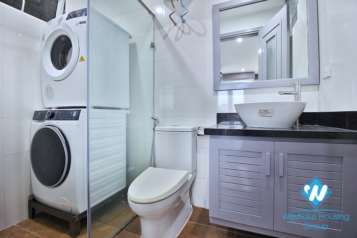 Lake view - Bright and quiet apartment on the 4th floor of service apartment on Quang An st, Tay Ho