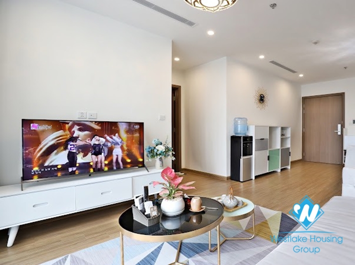 2 bedroom apartment for rent at S2 Vinhome Skylake Pham Hung.