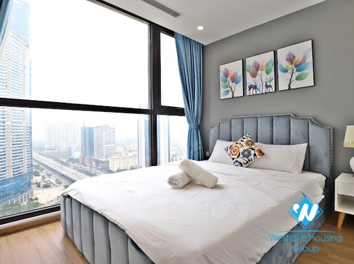 2 bedroom apartment for rent at S2 Vinhome Skylake Pham Hung.