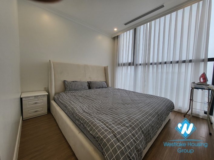 2 bedroom apartment for rent at S1 Vinhome Skylake Pham Hung.