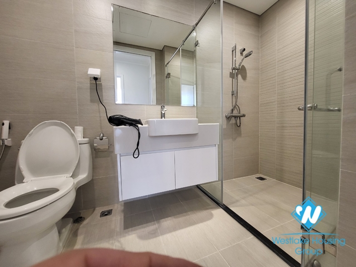 2 bedroom apartment for rent at S1 Vinhome Skylake Pham Hung.