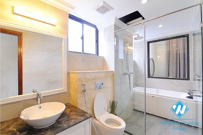 Morden and lake view 2beds apartment for rent in Vu Mien st, Tay Ho