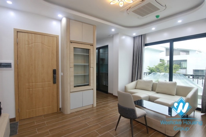 A brand new 2 bedroom apartment for rent in Ngoc Thuy st, Long Bien district.