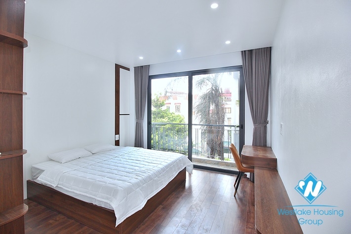 Good size 02 bedrooms apartments for rent in Xuan Dieu area, Tay Ho