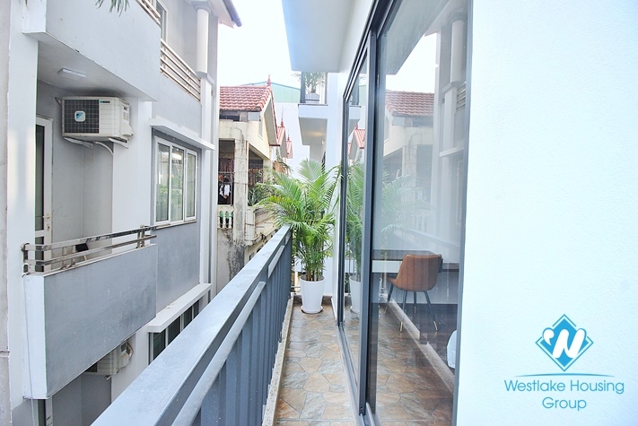 Good size 02 bedrooms apartments for rent in Xuan Dieu area, Tay Ho