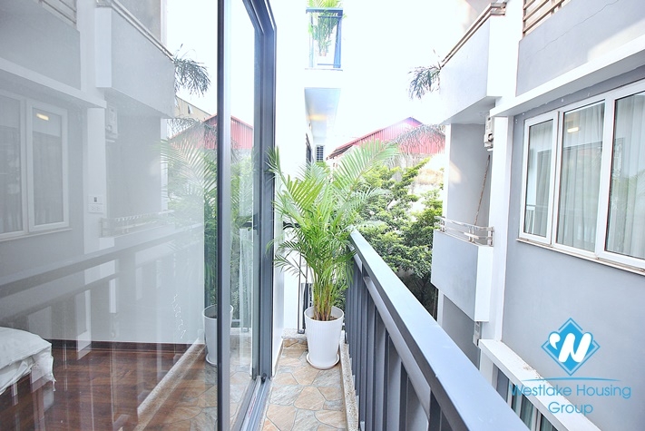 Good size 02 bedrooms apartments for rent in Xuan Dieu area, Tay Ho