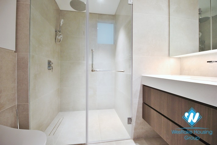 Luxury 2 bedroom apartment for rent in Tu Hoa st, Tay Ho district.
