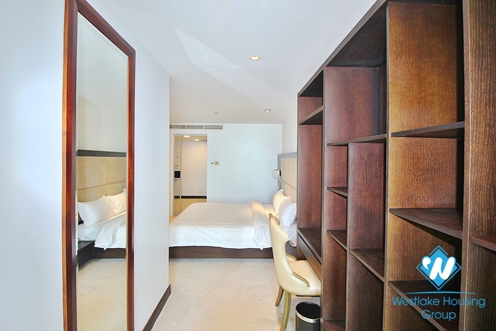 Lake view serviced apartment in Tay Ho District For Rent 