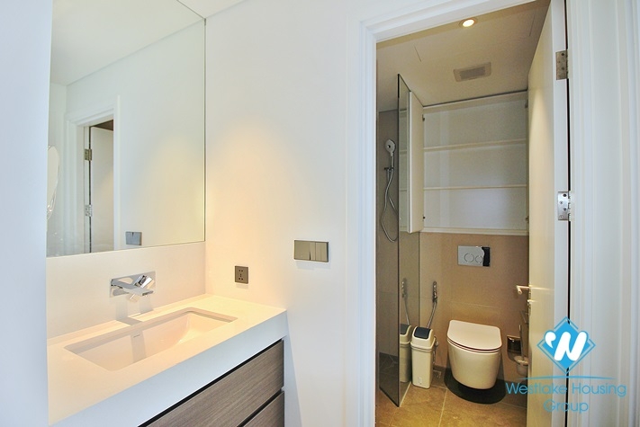 A newly 3 bedroom apartment for rent in To ngoc van, Tay ho