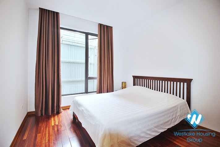 03 bedrooms apartment on the lake for rent in Tay Ho area 
