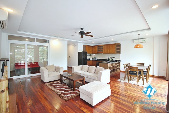 03 bedrooms apartment on the lake for rent in Tay Ho area 