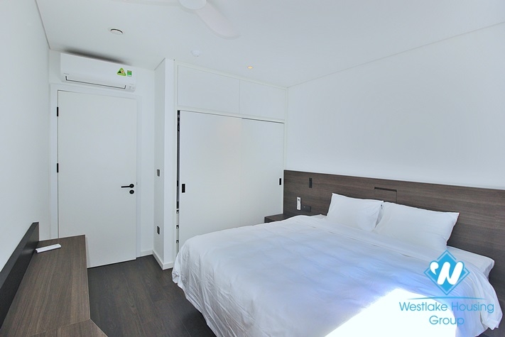 Luxury 2 bedroom apartment for rent in Tu Hoa st, Tay Ho district.