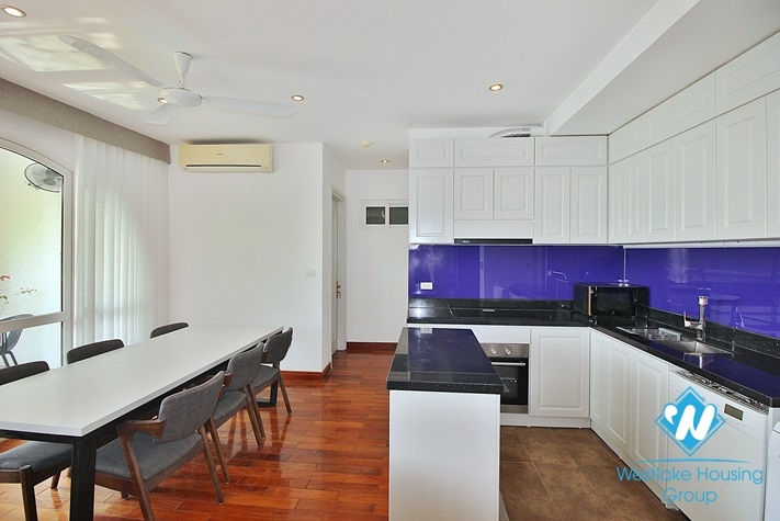 Nice 3 bedrooms apartment for rent in Quang An st, Tay Ho District