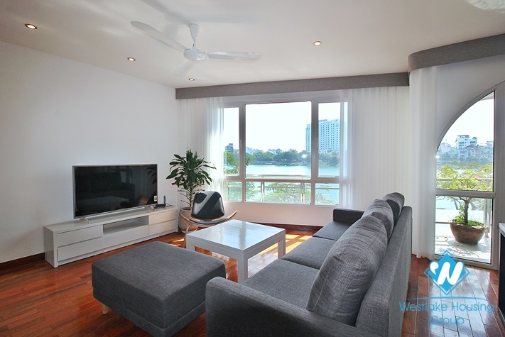 Nice 3 bedrooms apartment for rent in Quang An st, Tay Ho District