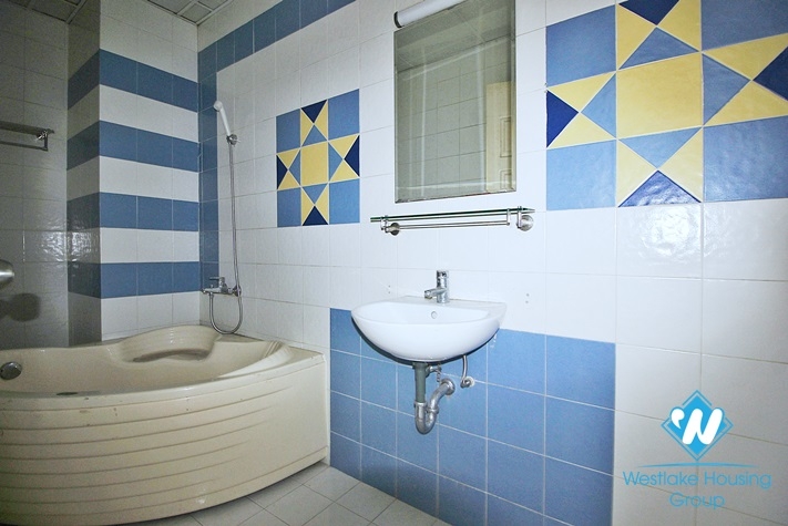 A corner house for rent in Tay Ho, Ha Noi