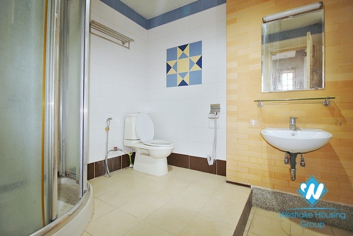 A corner house for rent in Tay Ho, Ha Noi
