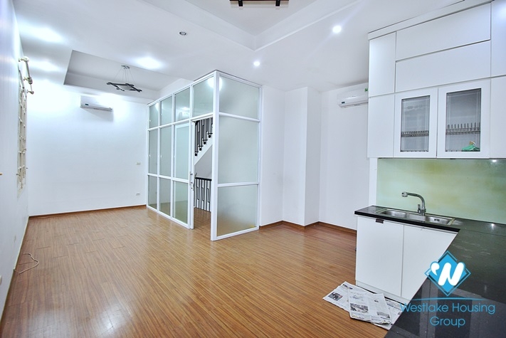 A corner house for rent in Tay Ho, Ha Noi