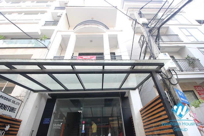 A corner house for rent in Tay Ho, Ha Noi