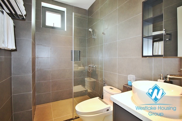 Gorgeous modern 4 bedroom apartment in To ngoc van, Tay ho