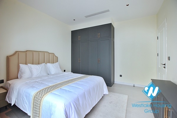 Gorgeous modern 4 bedroom apartment in To ngoc van, Tay ho