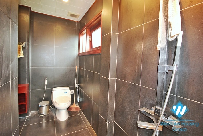 Garden 5 bedrooms villa for rent in Tay Ho, Ha Noi
