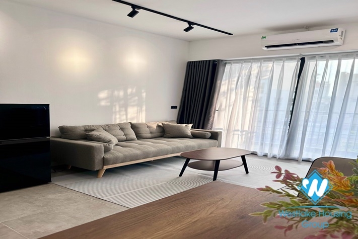 Brand new one bedroom apartment for rent in Nghi Tam st, Tay Ho district.