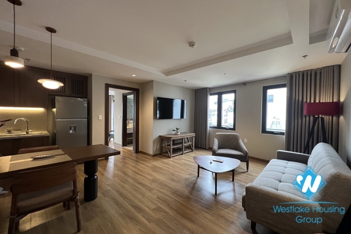 Brand new 2 bedroom apartment for rent in Truc Bach street , Ba Dinh 