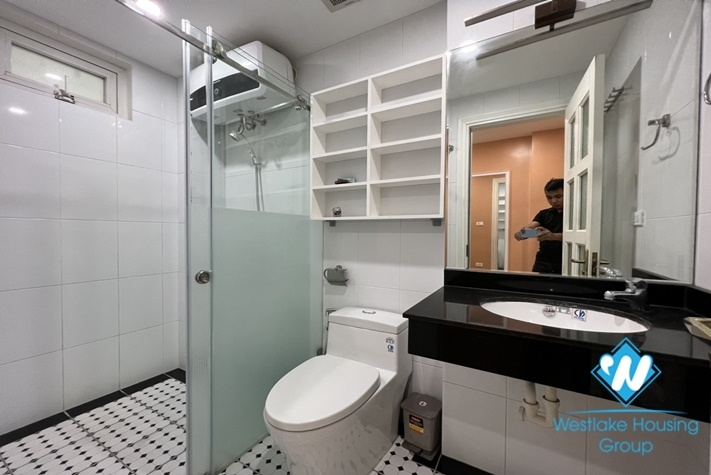 One bedrooms apartment for rent in Ho Ba Mau st , Dong Da district.