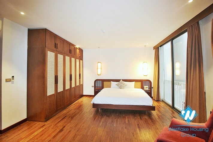 Beautiful lake view apartment for rent in Tay Ho, Hanoi