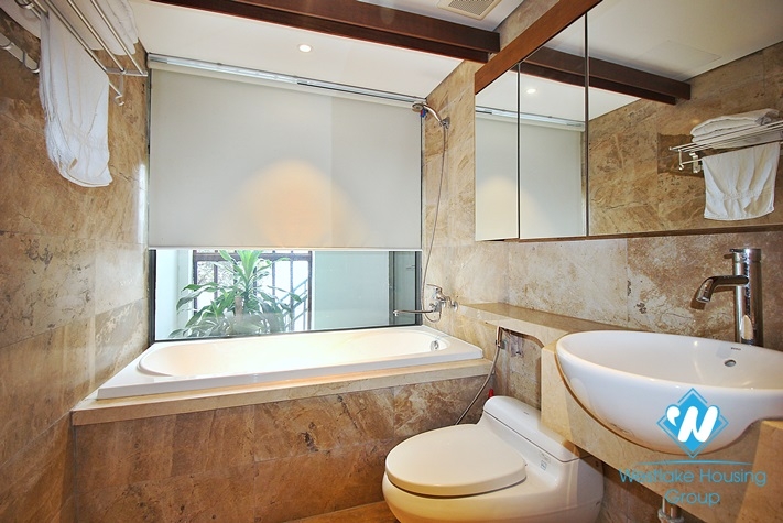 Beautiful lake view apartment for rent in Tay Ho, Hanoi