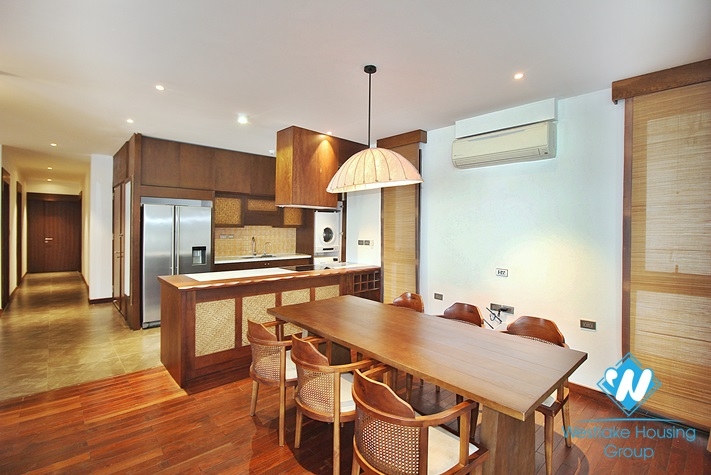 Beautiful lake view apartment for rent in Tay Ho, Hanoi