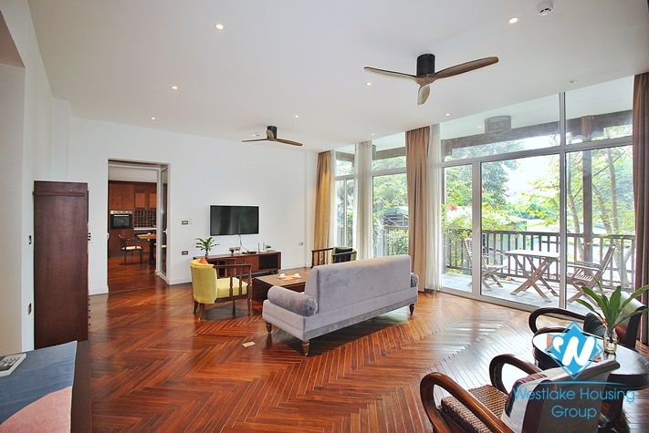 A marvellous 4 bedroom apartment for rent on Dang Thai Mai street, Tay Ho District
