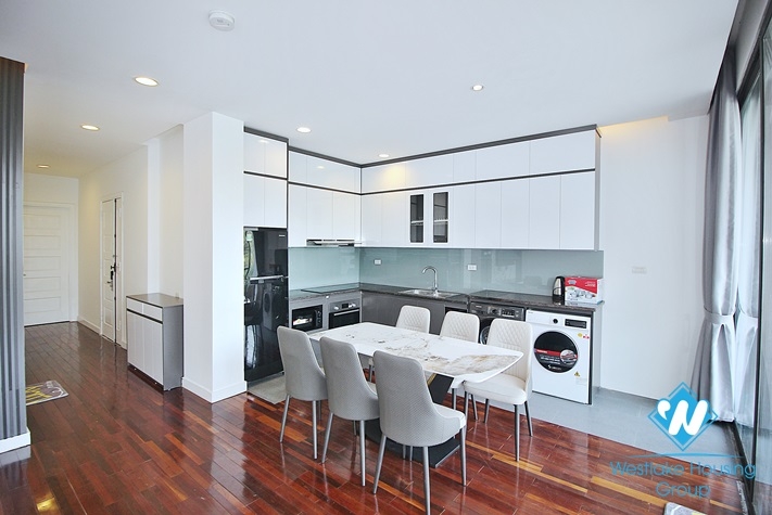 Modern lake view apartment for rent in Tay Ho, Hanoi