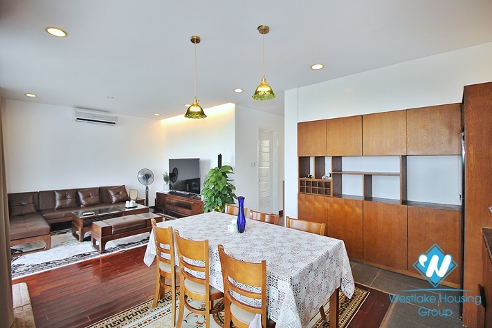 Lake view and huge balcony 2 bedrooms apartment for rent in Quang Khanh, Tay Ho