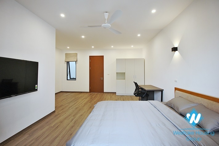 A recently remodeled minimalist house in Tay Ho Westlake for rent