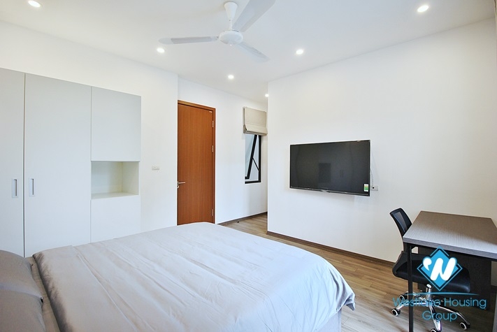A recently remodeled minimalist house in Tay Ho Westlake for rent