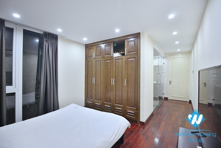 Lake view serviced 3 bedroom apartment for rent in  Tay Ho district.