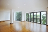 A 5 bedroom house with big yard for rent in Tay Ho, Ha Noi