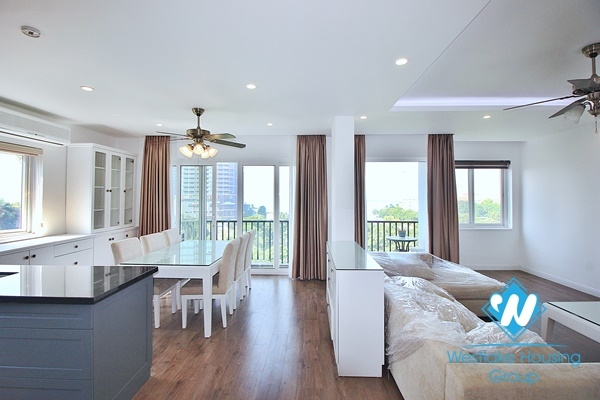 Beautiful lake view 2 bedroom apartment in To ngoc van, Tay ho