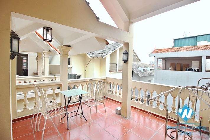 04 bedrooms house with nature light for rent in Tay Ho district 