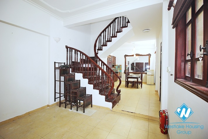 04 bedrooms house with nature light for rent in Tay Ho district 