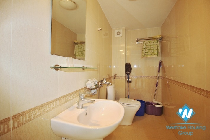 Unfurnished house for rent in An Duong Vuong st, Tay Ho
