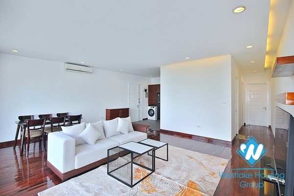 Beautiful lake view 2 bedroom apartment for rent in Tay ho