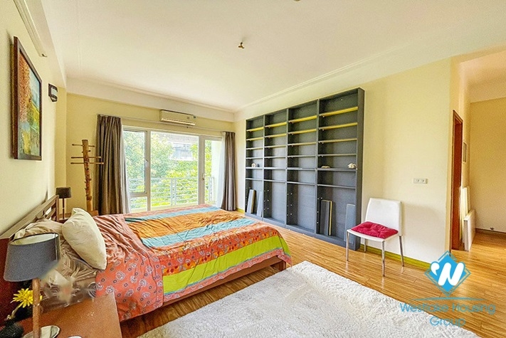 Beautiful new house for rent in Tay Ho back yard swimming pool