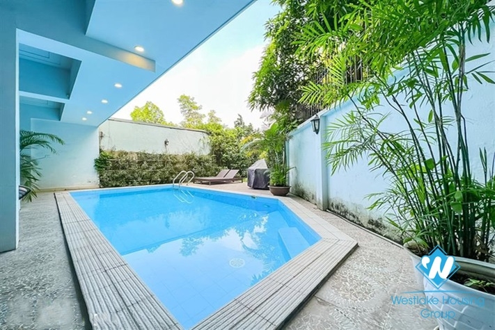 Beautiful new house for rent in Tay Ho back yard swimming pool