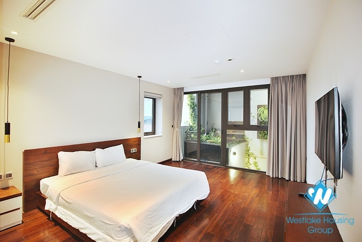 Supper nice apartment with nice view from the balcony of apartment for rent in Tu Hoa St 